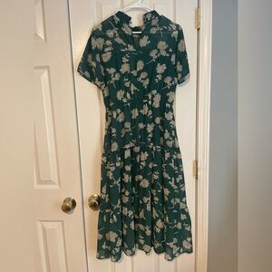 Lulu's Green Floral Midi Dress
